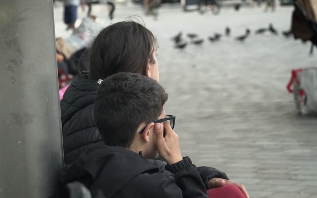 LES ENFANTS DE LA RUE